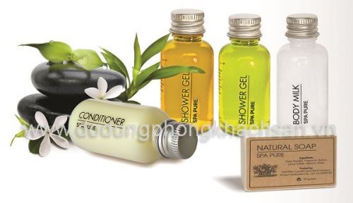 Continental Saigon: Tôn Vinh Di Sản Kiến Trúc 1880 Bằng Bộ Amenities Nhựa Bã Sinh Học, Giấy FSC, Chai nắp nhôm