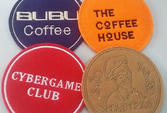 Đế lót ly vải feo