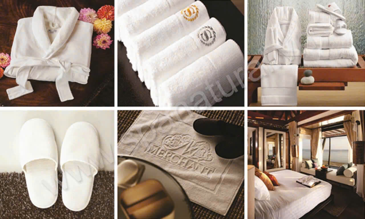 Bộ Tiện Nghi Khách Sạn Cao Cấp: Khăn Dệt Logo, Áo Choàng, Dép Lông 100% Cotton